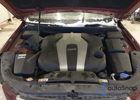 2012 Hyundai Genesis 3.8 z USA, uszkodzony, nr VIN KMHGC4DD2CU183114